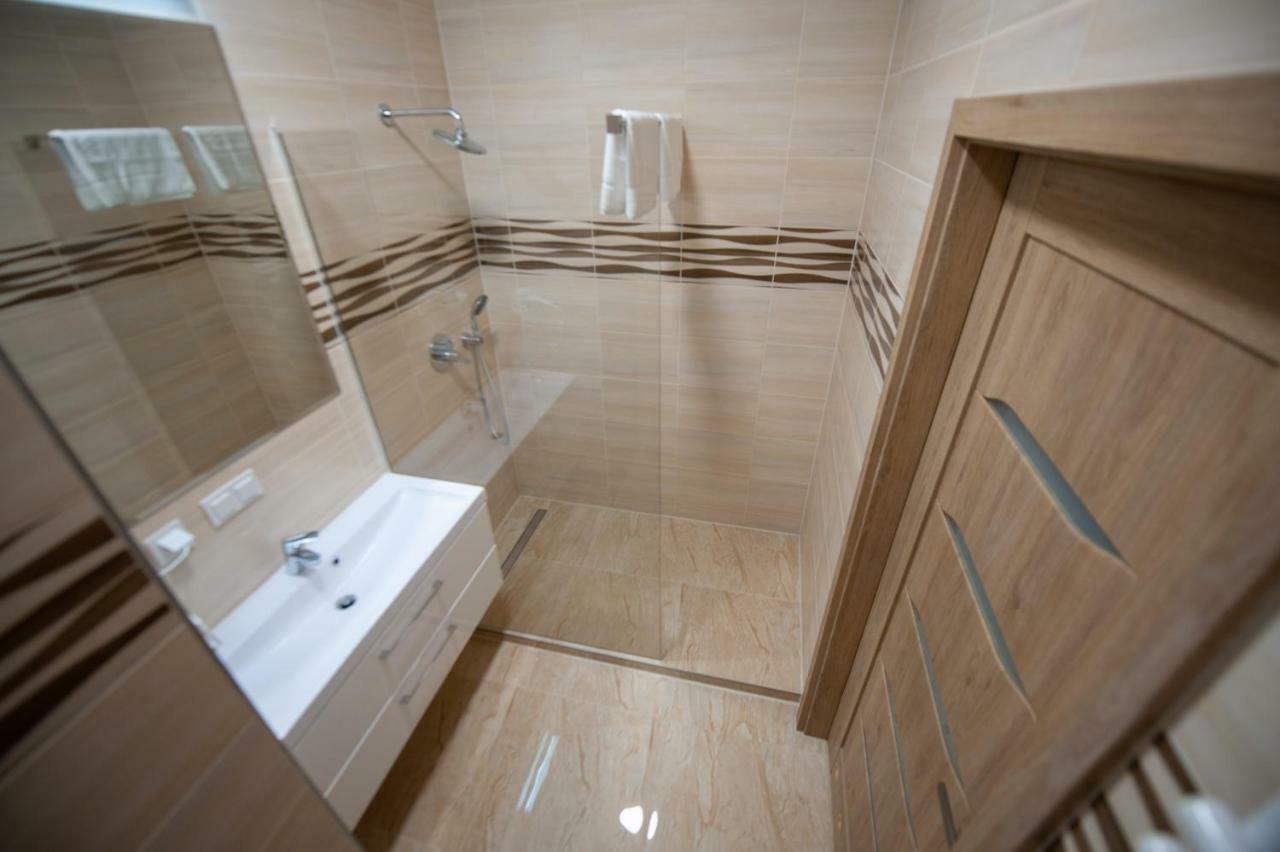 Awangarda Home Apartment وارسو المظهر الخارجي الصورة